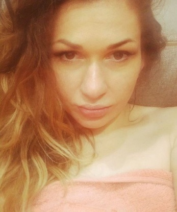 Живу в Москве и готова предложить тебе широкий спектр услуг. 💋 Я мастерски владею искусством массажа, могу погрузить тебя в океан релакса и наслаждения. 🙌 Ты также можешь насладиться моим огненным стриптизом и расслабиться после напряженного дня. 😍 В общении я дружелюбная и открытая, готова тебя выслушать и понять. ✨ Если ты хочешь окунуться в мир наслаждения и непринужденности, то со мной ты на правильном пути. 🌟 Ознакомься с моими фото и отзывами, и ты поймешь, что со мной ты окажешься на седьмом небе от наслаждения. 💖 Жду встречи с тобой, чтобы сделать наш вечер незабываемым! 🌹 Елизавета